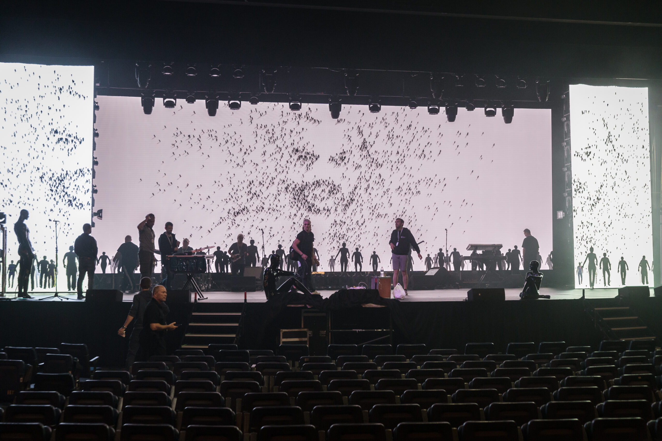 How LED Screens Improve Audience Retention