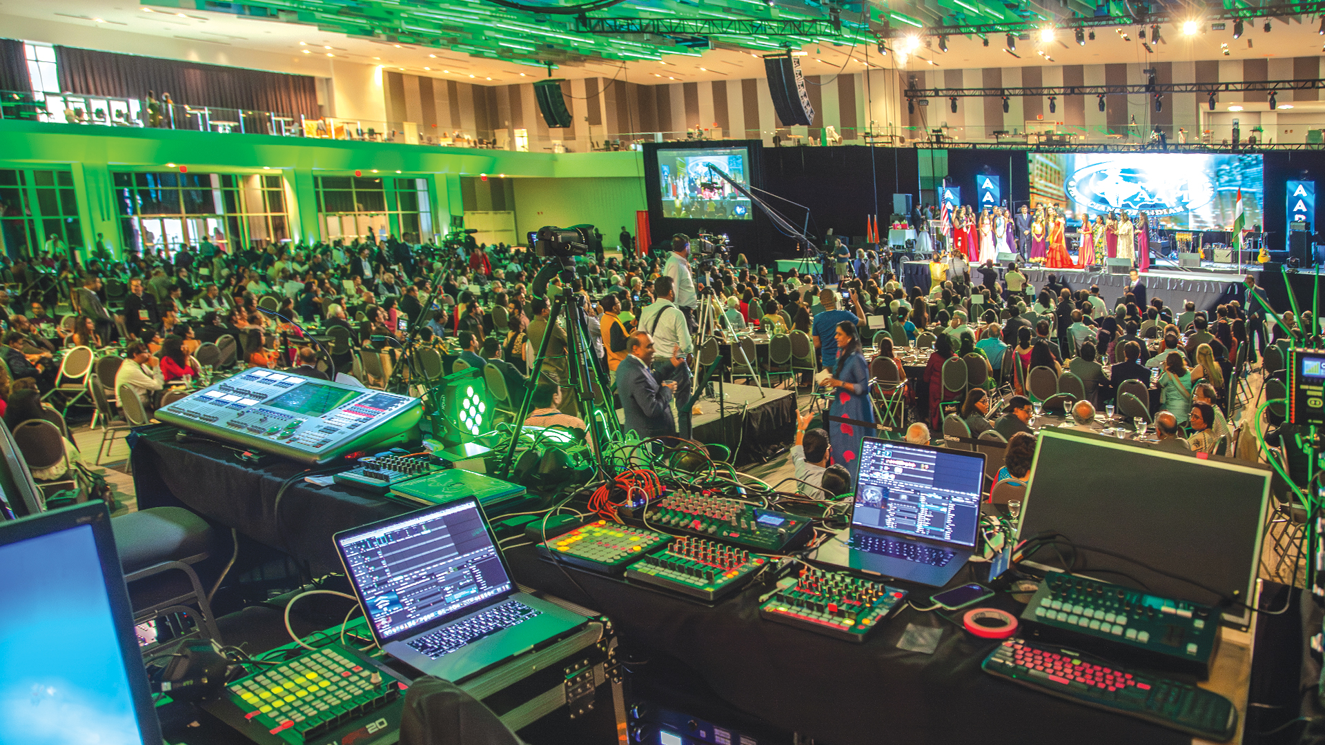 How To Keep Multiple Show Departments In Sync